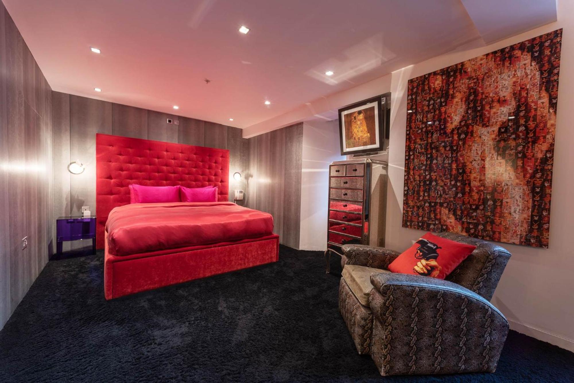 Amazingly Luxurious Loft Apartment, Soho - 3 Bedrooms, 2 Bath & Office Londres